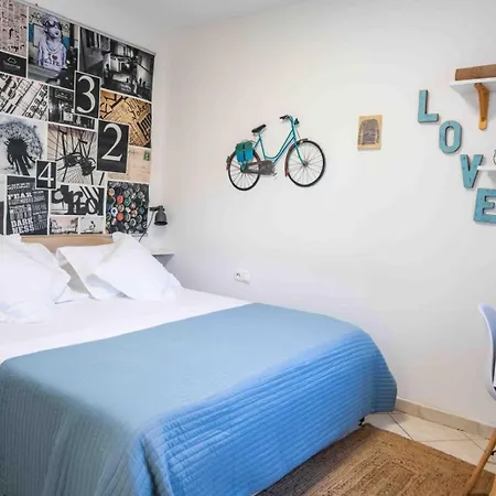 With Terrace And Garden Next To Marjan Park - 2 Free Bikes Apartment Split