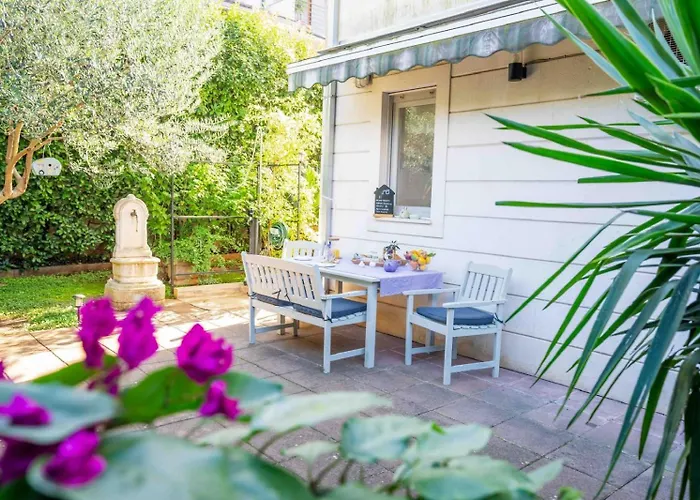 Apartman With Terrace And Garden Next To Marjan Park - 2 Free Bikes Split